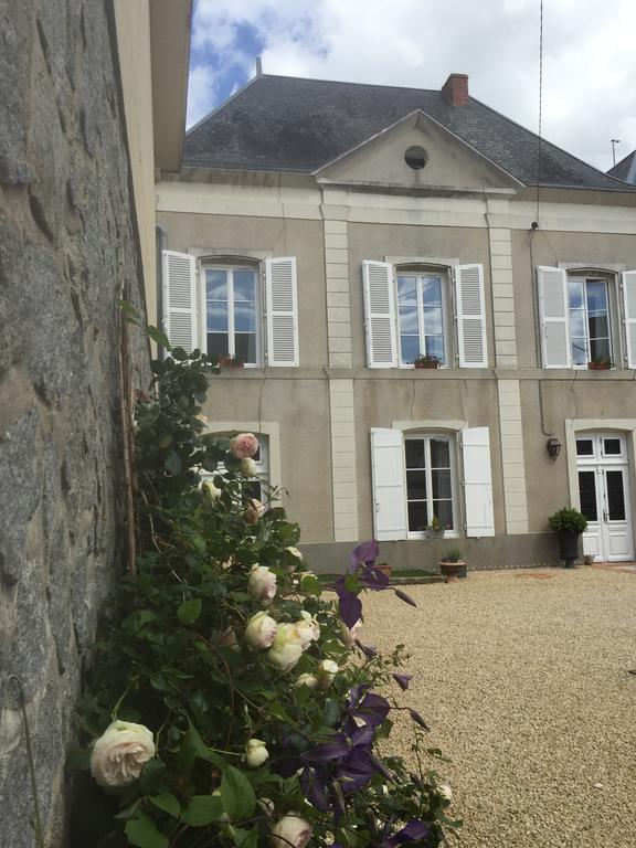 Villa Des Glycines Thouars Exterior foto